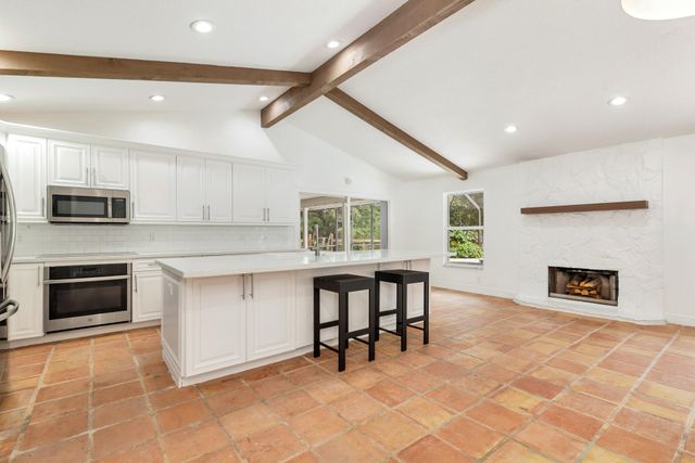 14024 Wind Flower Drive, Palm Beach Gardens, FL 33418