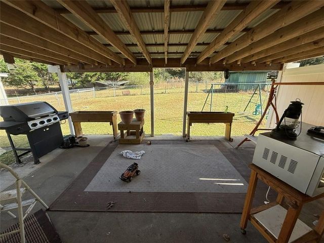 770 Johnson Lake SE Road, Adairsville, GA 30103