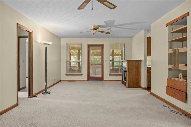414 Valleywood Dr, Dickson, TN 37055