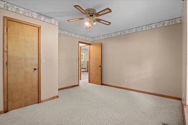414 Valleywood Dr, Dickson, TN 37055