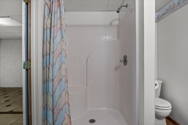 414 Valleywood Dr, Dickson, TN 37055