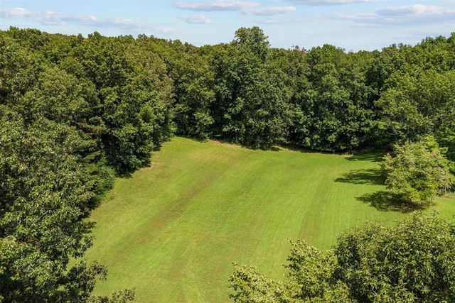 414 Valleywood Dr, Dickson, TN 37055