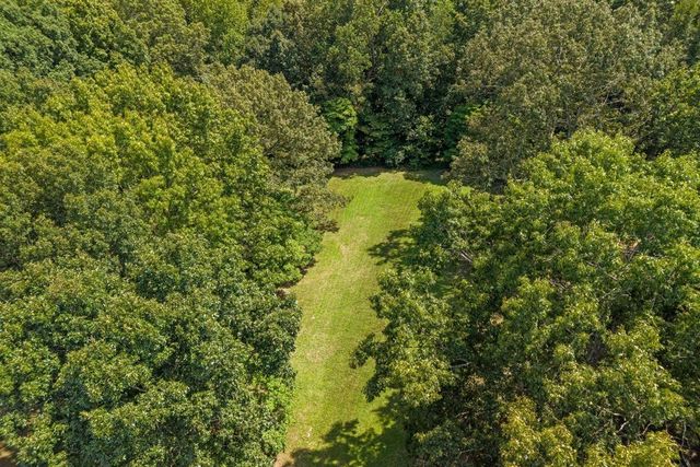 414 Valleywood Dr, Dickson, TN 37055