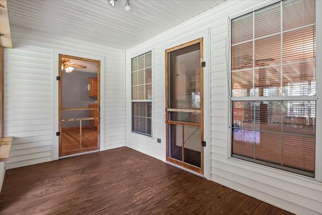 414 Valleywood Dr, Dickson, TN 37055