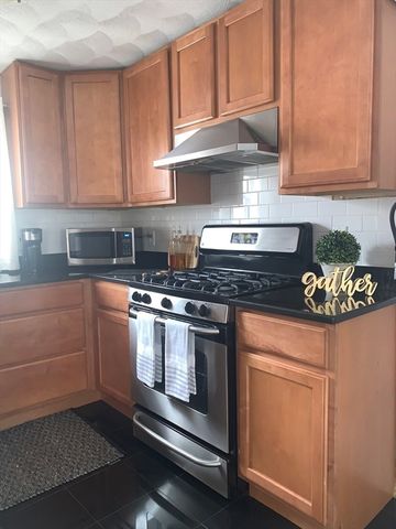 9 Henry St 2, Everett, MA 02149