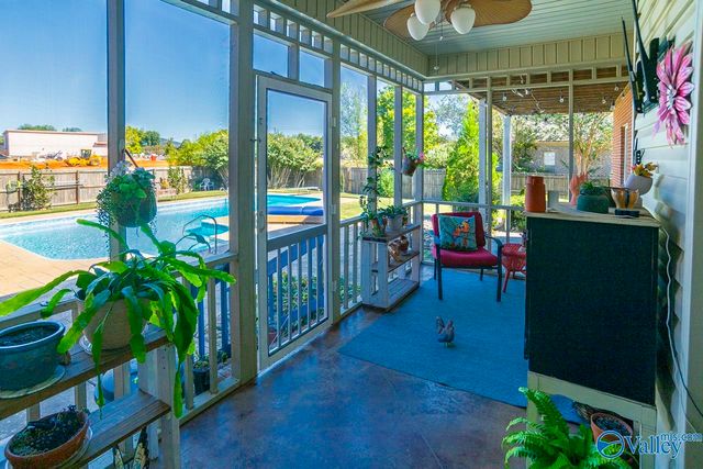 4901 Saddle Ridge Drive, Owens Cross Roads, AL 35763