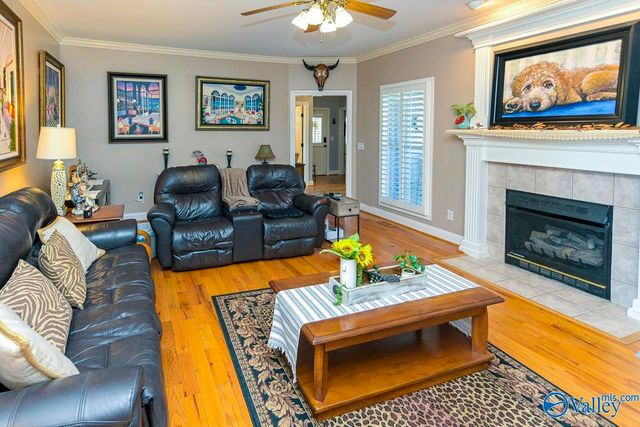4901 Saddle Ridge Drive, Owens Cross Roads, AL 35763