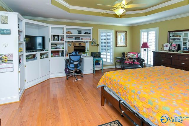 4901 Saddle Ridge Drive, Owens Cross Roads, AL 35763