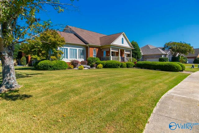 4901 Saddle Ridge Drive, Owens Cross Roads, AL 35763