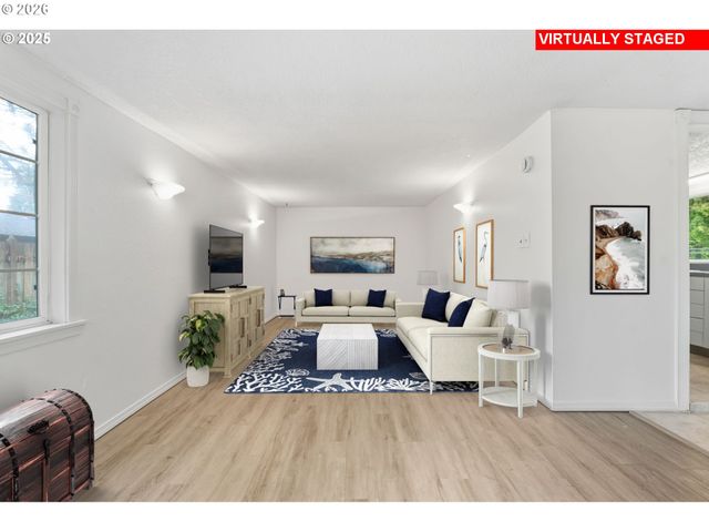 2210 E 25TH St, Vancouver, WA 98661