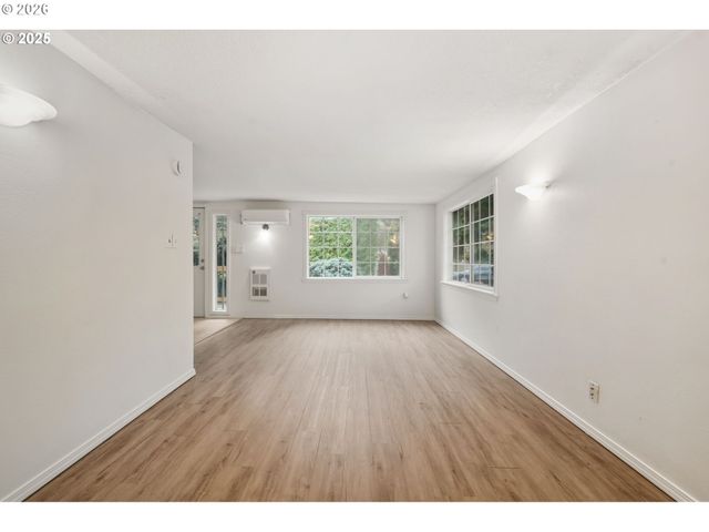 2210 E 25TH St, Vancouver, WA 98661