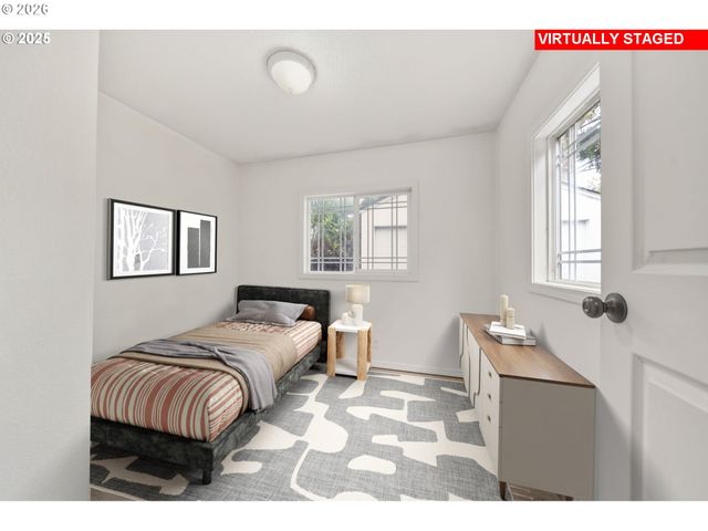 2210 E 25TH St, Vancouver, WA 98661