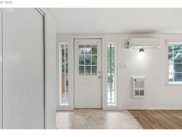 2210 E 25TH St, Vancouver, WA 98661