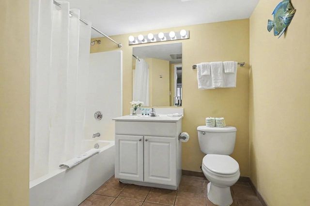1707 Perrin Dr Apt 606, North Myrtle Beach, SC 29582