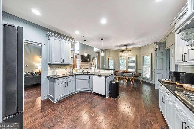 1325 Cameron Glen Drive, Marietta, GA 30062