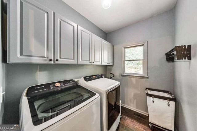 1325 Cameron Glen Drive, Marietta, GA 30062