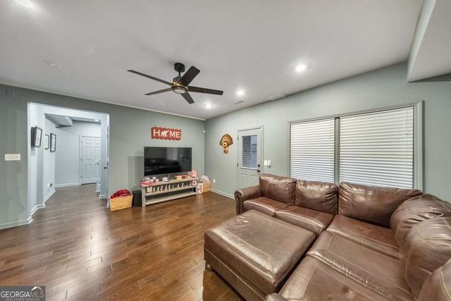 1325 Cameron Glen Drive, Marietta, GA 30062