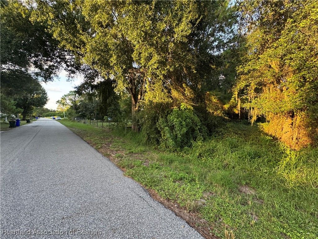 629 Serenade Terrace, Lake Placid, FL 33852