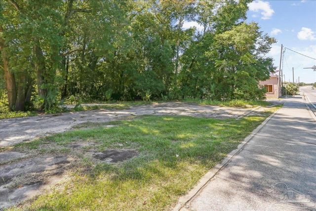 3700 Mobile Hwy, Pensacola, FL 32505