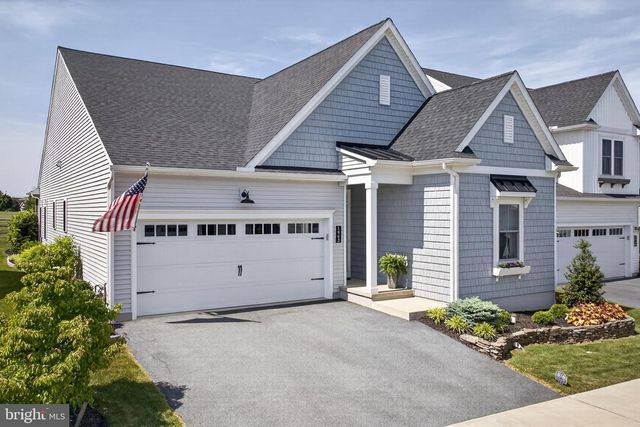 1862 EMERALD WAY, Mount Joy, PA 17552