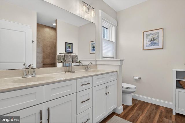 1862 EMERALD WAY, Mount Joy, PA 17552