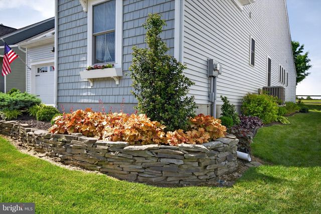 1862 EMERALD WAY, Mount Joy, PA 17552