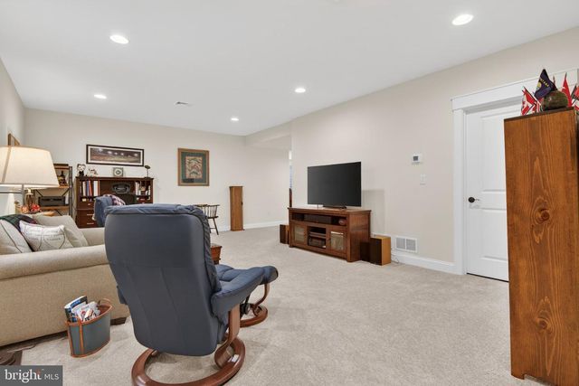 1862 EMERALD WAY, Mount Joy, PA 17552