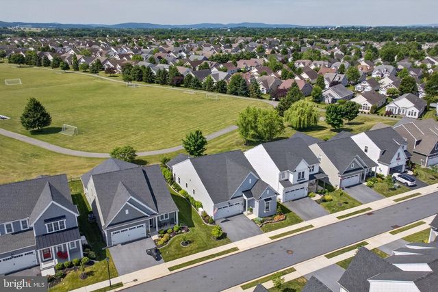 1862 EMERALD WAY, Mount Joy, PA 17552