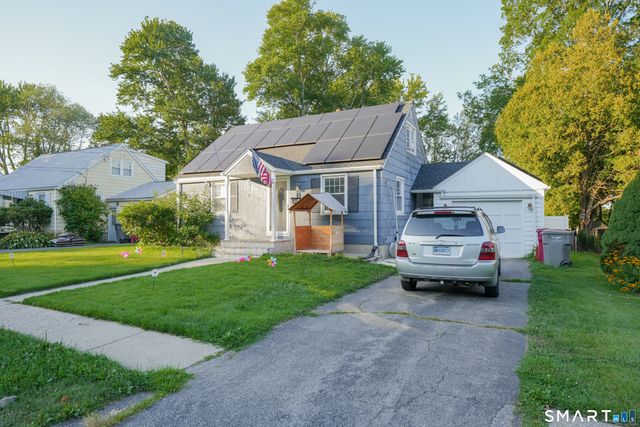 31 Damson Lane, Naugatuck, CT 06770
