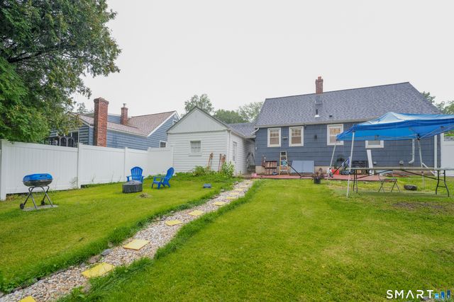 31 Damson Lane, Naugatuck, CT 06770