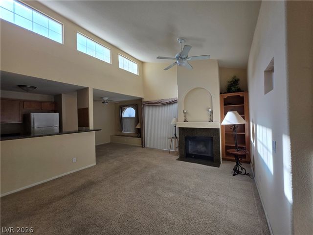 9325 West Desert Inn Road 226, Las Vegas, NV 89117