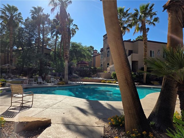 9325 West Desert Inn Road 226, Las Vegas, NV 89117