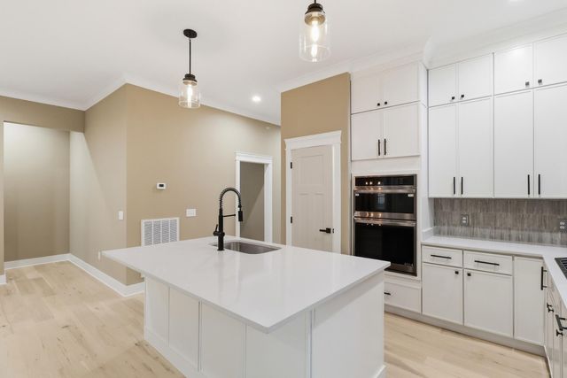 8388 Snowdrop Way, Ooltewah, TN 37363