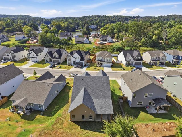 8388 Snowdrop Way, Ooltewah, TN 37363