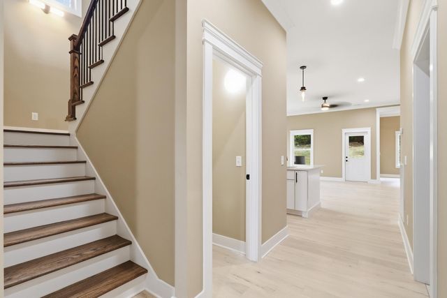 8388 Snowdrop Way, Ooltewah, TN 37363