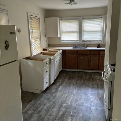 80 Magnolia Drive, Mastic Beach, NY 11951