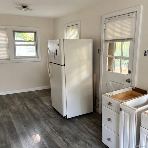 80 Magnolia Drive, Mastic Beach, NY 11951