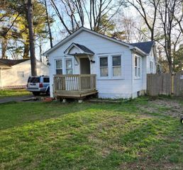80 Magnolia Drive, Mastic Beach, NY 11951