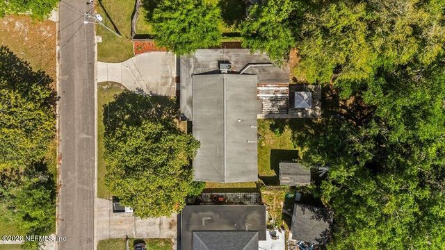 5810 CHERRY LAUREL Drive, Jacksonville, FL 32210