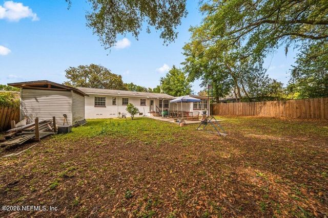 5810 CHERRY LAUREL Drive, Jacksonville, FL 32210