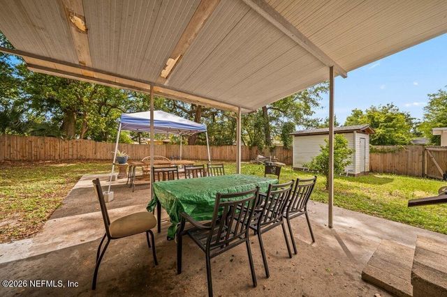 5810 CHERRY LAUREL Drive, Jacksonville, FL 32210