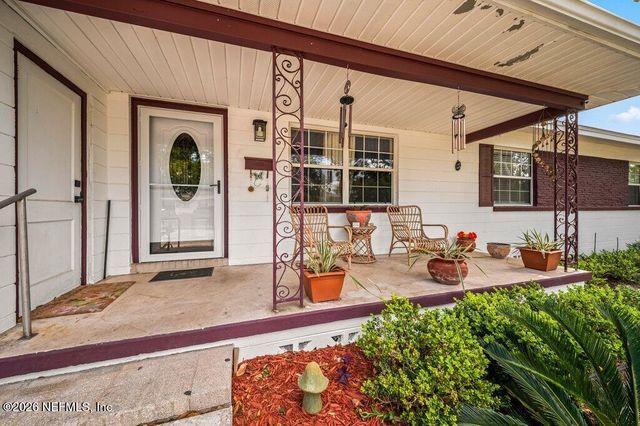 5810 CHERRY LAUREL Drive, Jacksonville, FL 32210