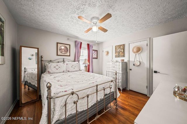 5810 CHERRY LAUREL Drive, Jacksonville, FL 32210