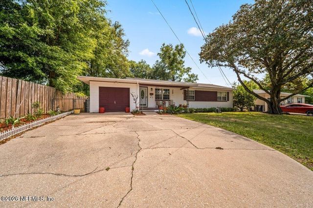 5810 CHERRY LAUREL Drive, Jacksonville, FL 32210