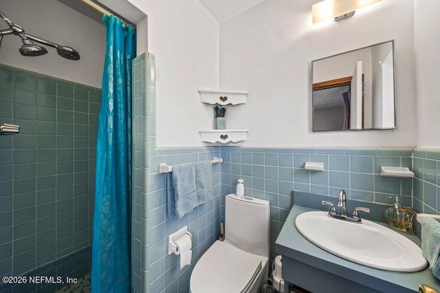 5810 CHERRY LAUREL Drive, Jacksonville, FL 32210