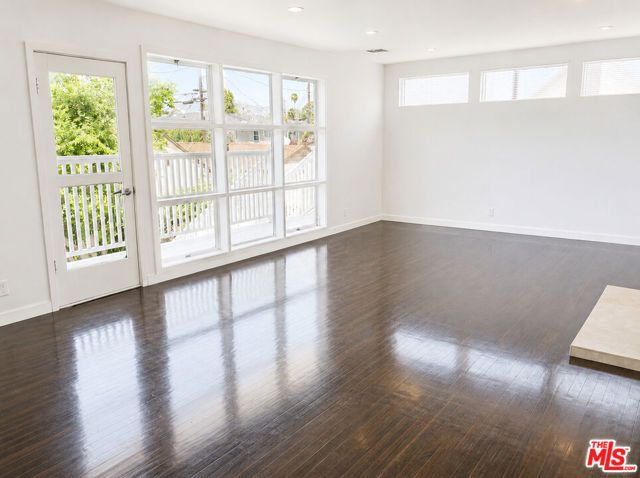 1219 S Burnside Avenue, Los Angeles, CA 90019