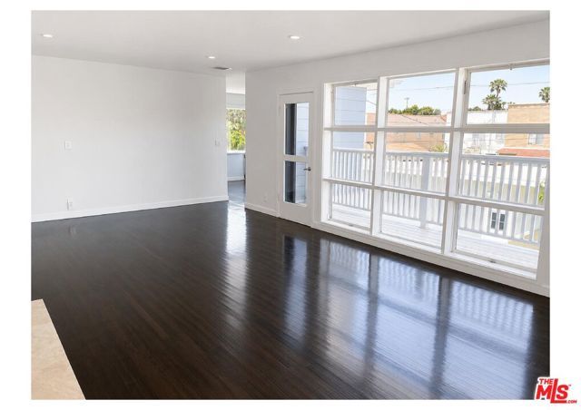 1219 S Burnside Avenue, Los Angeles, CA 90019