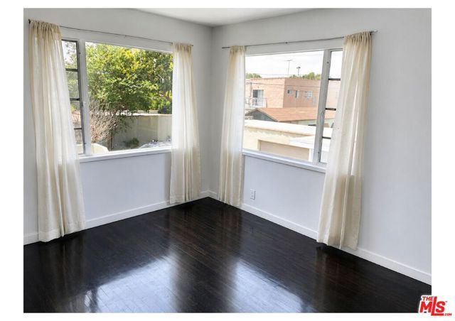 1219 S Burnside Avenue, Los Angeles, CA 90019