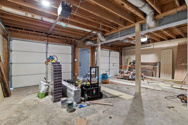 4715 Creek Point Lane, Signal Mountain, TN 37377