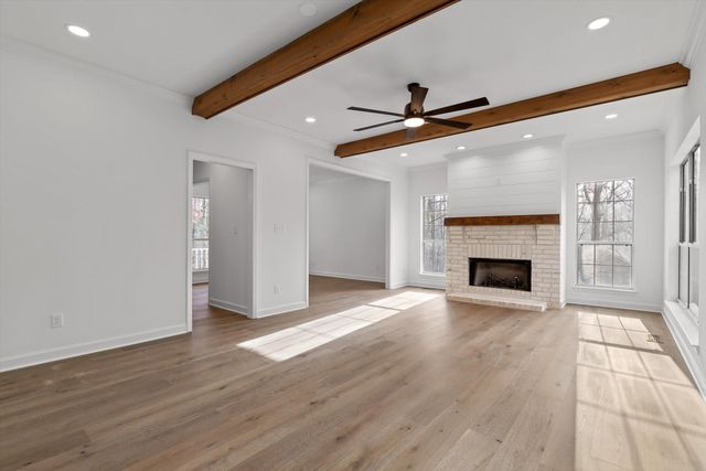 4715 Creek Point Lane, Signal Mountain, TN 37377